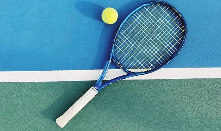 quần vợt V9Bet